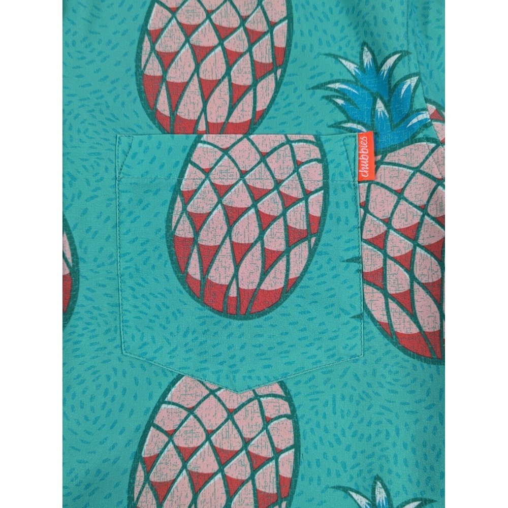 Chubbies Polo Shirt Golf 1/4 Button Mens Medium Pineapple Stretch Wicking - Picture 5 of 9